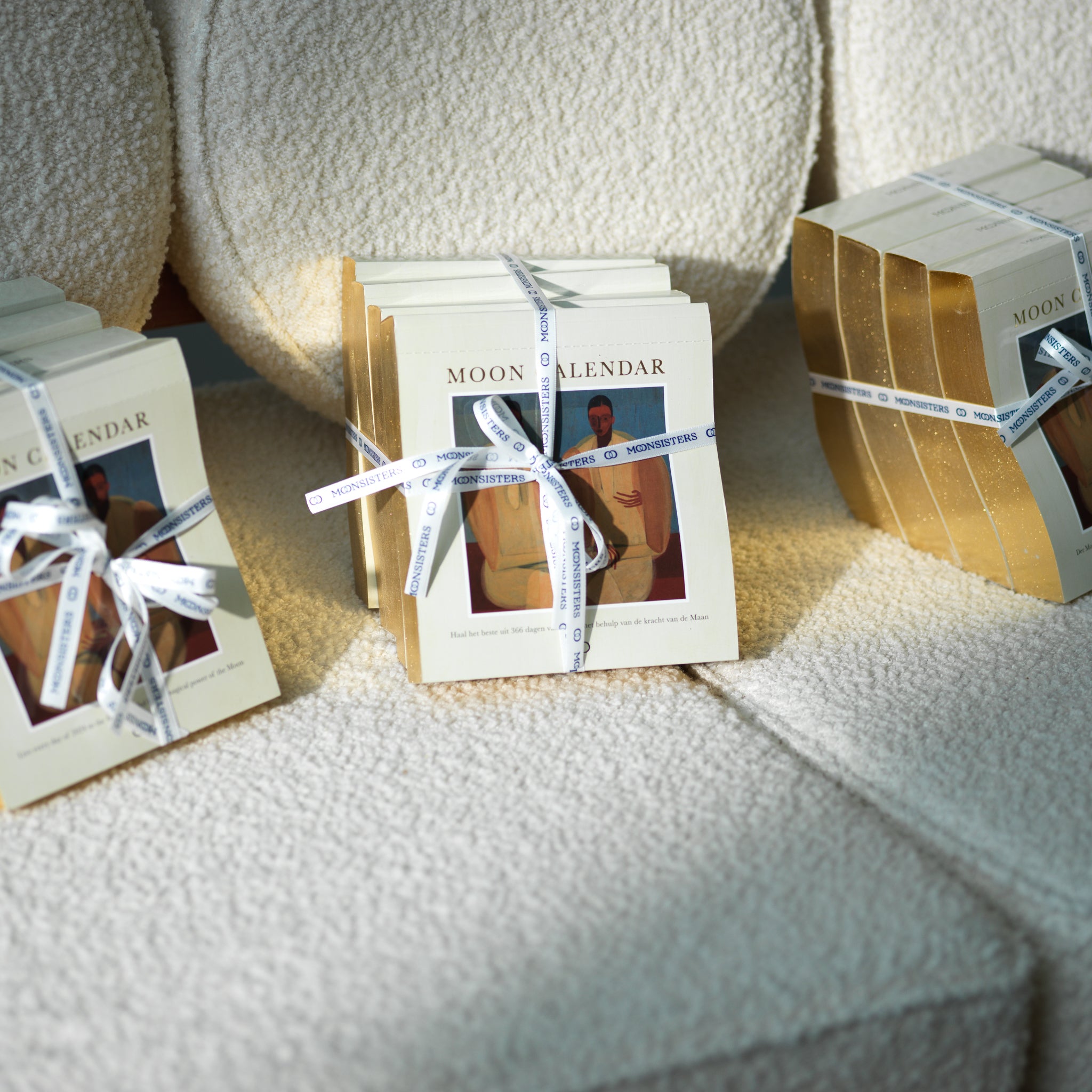 Super Moon Deal English - Package of 4 Moon Calendars